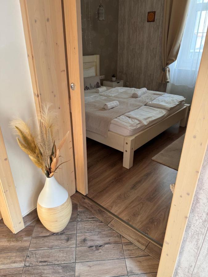 Safit-Mandala Apartment Mosonmagyaróvár Exterior foto